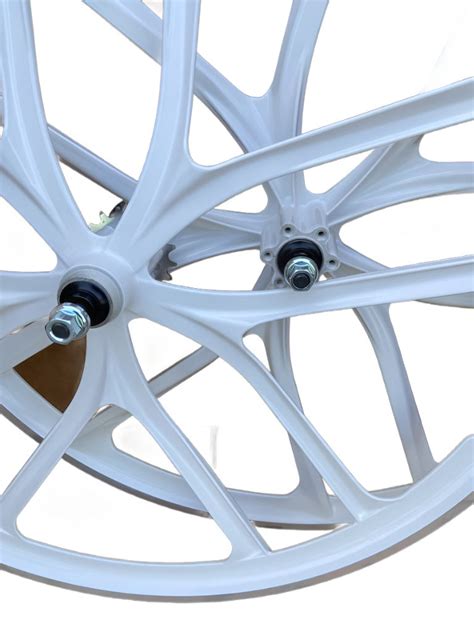 Premium 29″ CNC BMX Cruiser 10 Spoke Alloy Rims Bicycle Sealed Wheel .